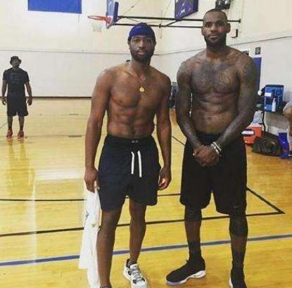 由于自己的 由于自己的